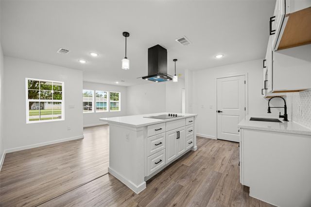 12406 Palmbeach Street, Houston, TX 77034