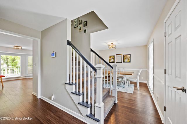 5107 Glen Cove Rd, La Grange, KY 40031