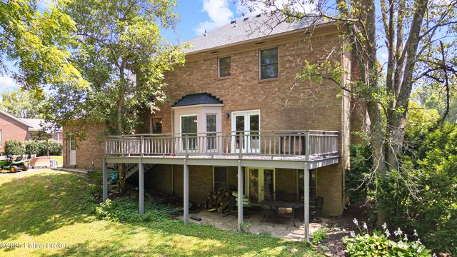 5107 Glen Cove Rd, La Grange, KY 40031