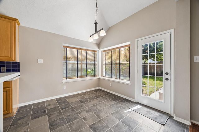 3211 Ivory Pointe Drive, League City, TX 77573