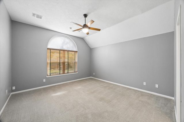 3211 Ivory Pointe Drive, League City, TX 77573