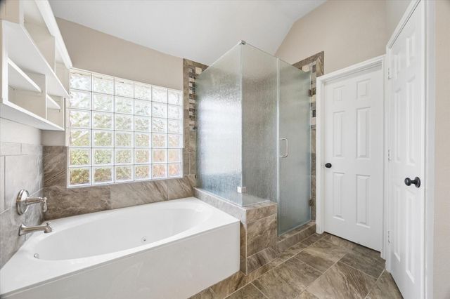 3211 Ivory Pointe Drive, League City, TX 77573