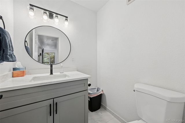 10772 W Florida Avenue B, Lakewood, CO 80232