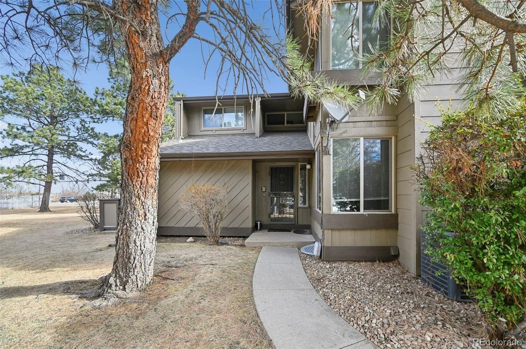 10772 W Florida Avenue B, Lakewood, CO 80232