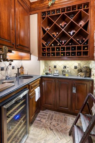 38 Post Shadow Estate Drive, Spring, TX 77389