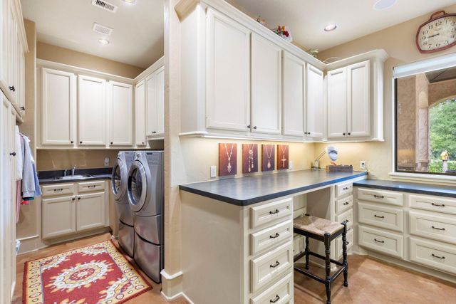 38 Post Shadow Estate Drive, Spring, TX 77389