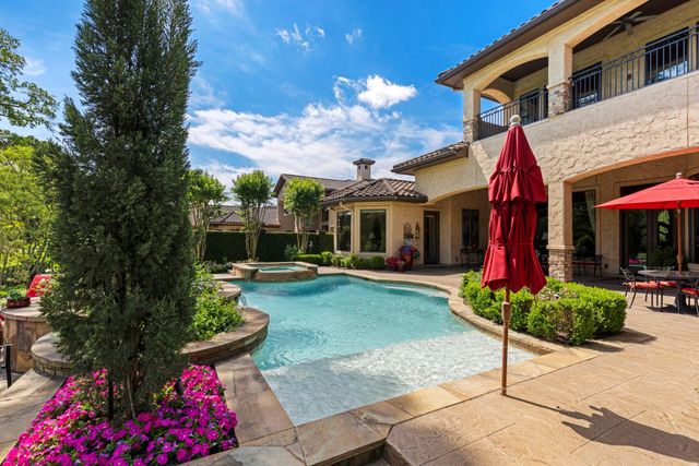 38 Post Shadow Estate Drive, Spring, TX 77389