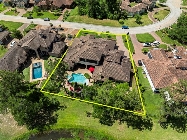 38 Post Shadow Estate Drive, Spring, TX 77389