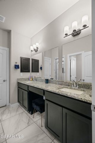 356 PLATEAU Drive, Socorro, TX 79927