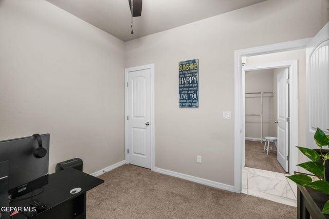 356 PLATEAU Drive, Socorro, TX 79927