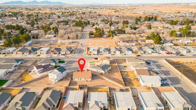 356 PLATEAU Drive, Socorro, TX 79927