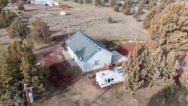11546 SW Peninsula Drive, Terrebonne, OR 97760