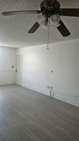 5625 W 20th Ave 208, Hialeah, FL 33012