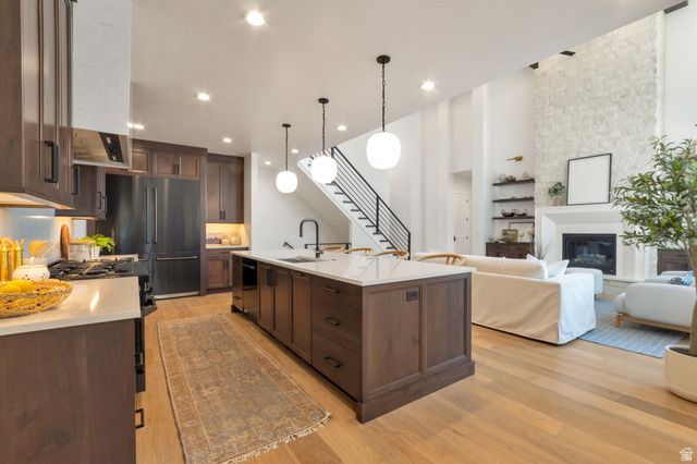 23 E 1500 S, Farmington, UT 84025