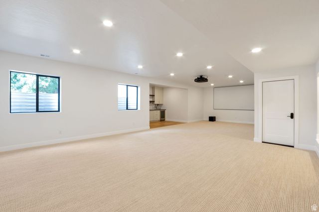 23 E 1500 S, Farmington, UT 84025