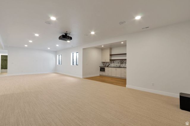 23 E 1500 S, Farmington, UT 84025
