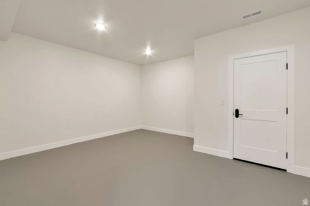 23 E 1500 S, Farmington, UT 84025