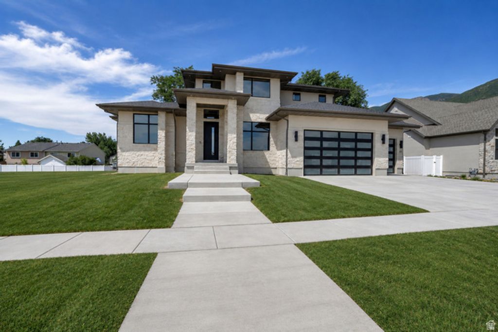 23 E 1500 S, Farmington, UT 84025