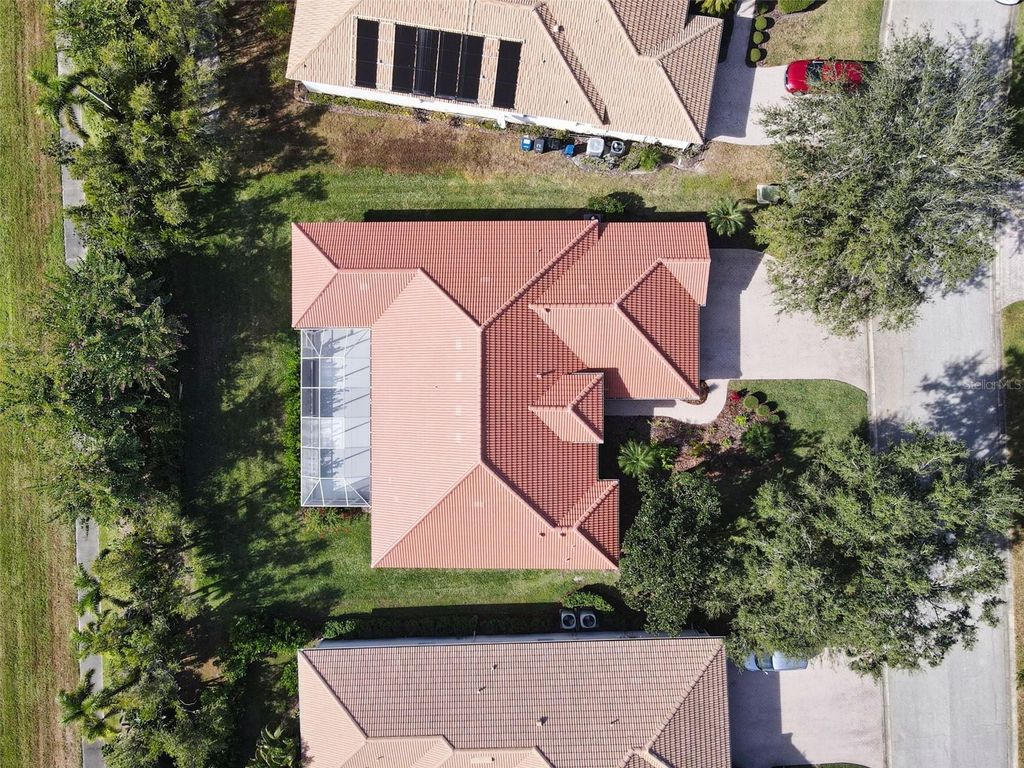 6840 COYOTE RIDGE COURT