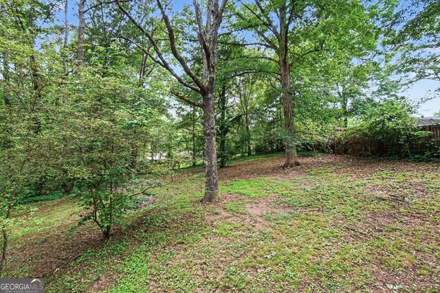 6436 Piney Circle SW, Mableton, GA 30126