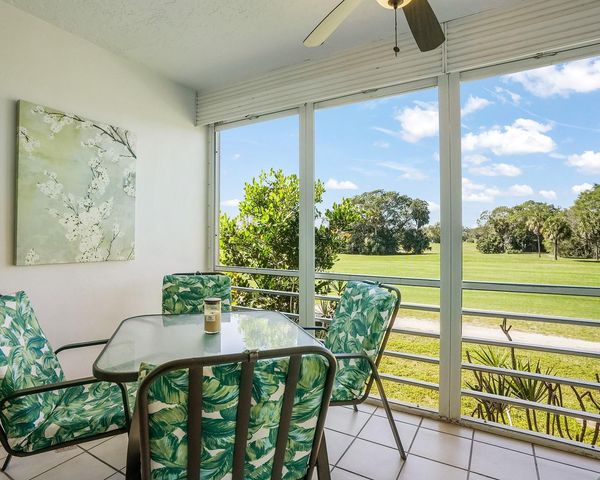 2671 S Course Drive 203, Pompano Beach, FL 33069