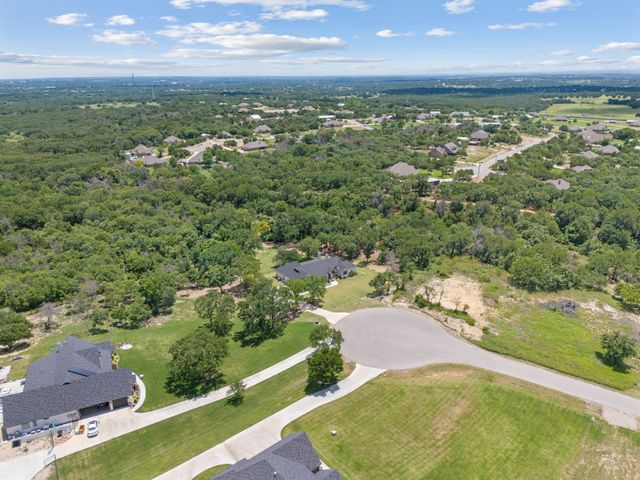 1056 Oak Bend Lane, Weatherford, TX 76088