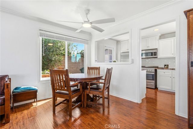 956 W Wilson St, Costa Mesa, CA 92627