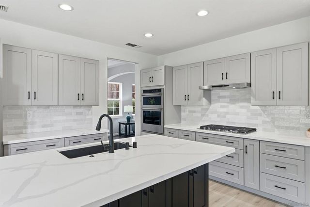 1514 W Borden, San Marcos, CA 92069