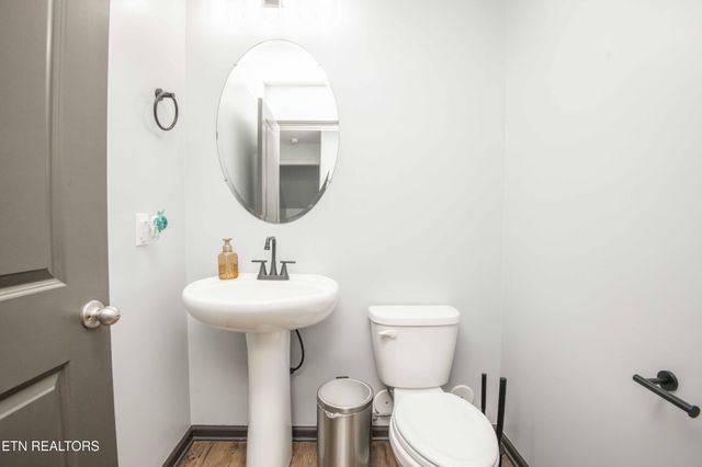 831 Old Towne Loop Drive, Seymour, TN 37865