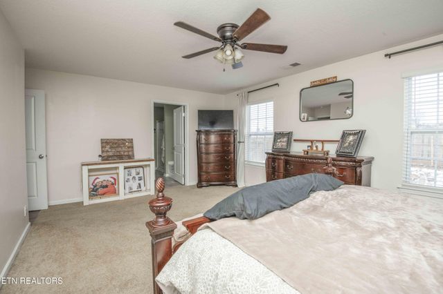 831 Old Towne Loop Drive, Seymour, TN 37865