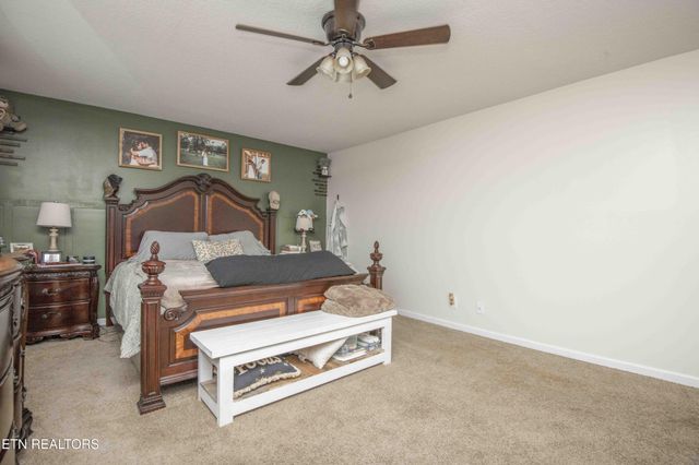 831 Old Towne Loop Drive, Seymour, TN 37865