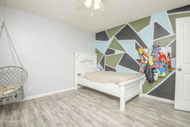 831 Old Towne Loop Drive, Seymour, TN 37865