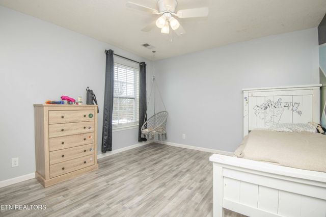 831 Old Towne Loop Drive, Seymour, TN 37865