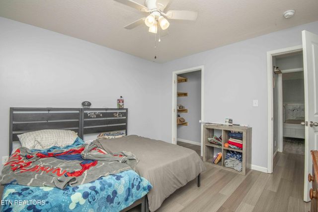 831 Old Towne Loop Drive, Seymour, TN 37865