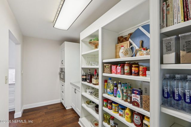 2443 HOLLY POINT Road E, Orange Park, FL 32073