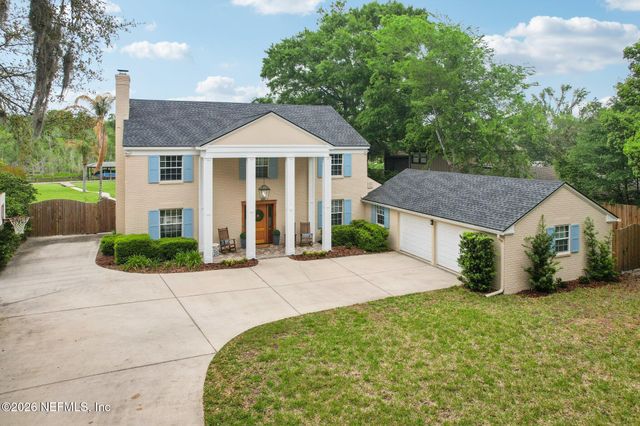 2443 HOLLY POINT Road E, Orange Park, FL 32073