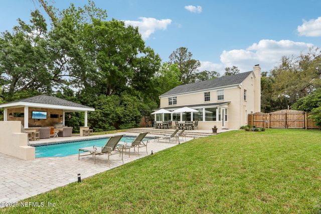 2443 HOLLY POINT Road E, Orange Park, FL 32073