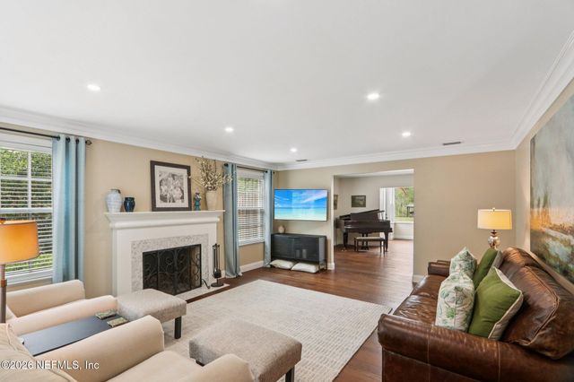 2443 HOLLY POINT Road E, Orange Park, FL 32073