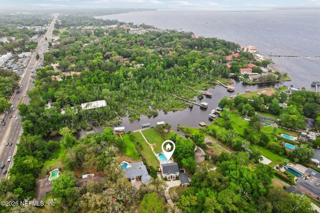 2443 HOLLY POINT Road E, Orange Park, FL 32073