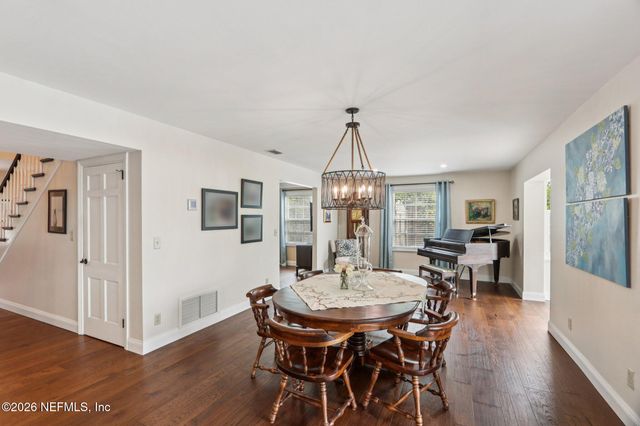 2443 HOLLY POINT Road E, Orange Park, FL 32073