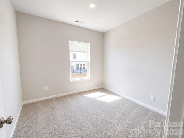 2332 Donnely Hills Lane, Charlotte, NC 28262