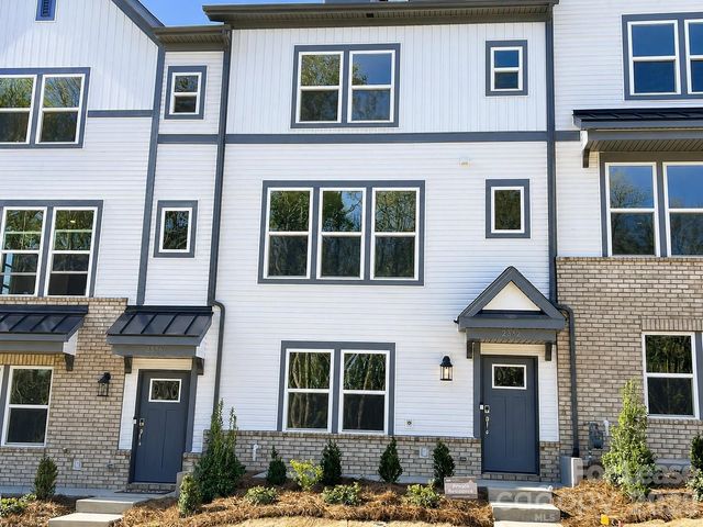 2332 Donnely Hills Lane, Charlotte, NC 28262