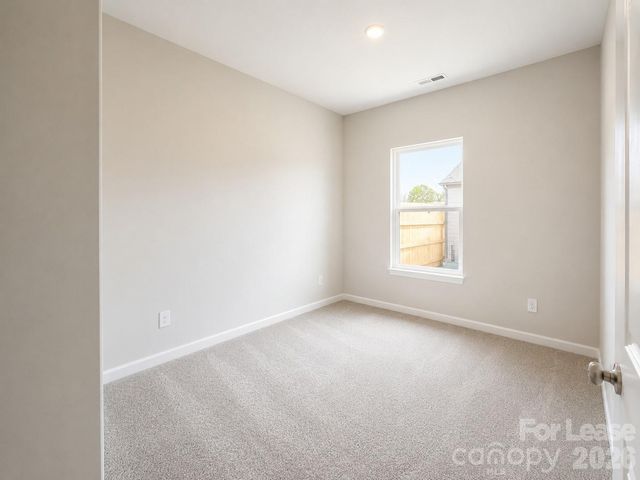 2332 Donnely Hills Lane, Charlotte, NC 28262