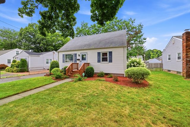 57 Arthur Street, Springfield, MA 01104