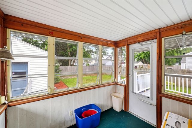 57 Arthur Street, Springfield, MA 01104
