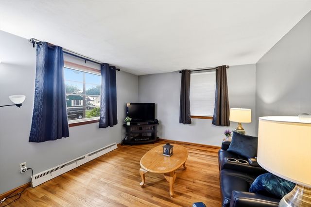 57 Arthur Street, Springfield, MA 01104