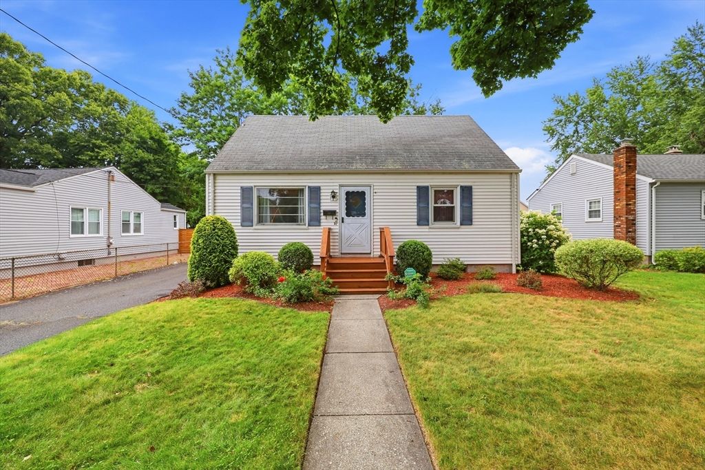 57 Arthur Street, Springfield, MA 01104