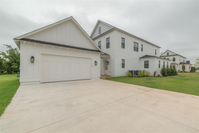 29730 E Ridge Road, Norman, OK 73069