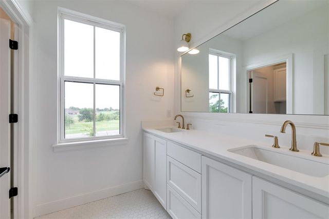 29730 E Ridge Road, Norman, OK 73069