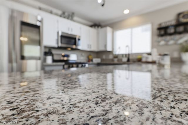 9825 Via Delores Avenue, Las Vegas, NV 89117